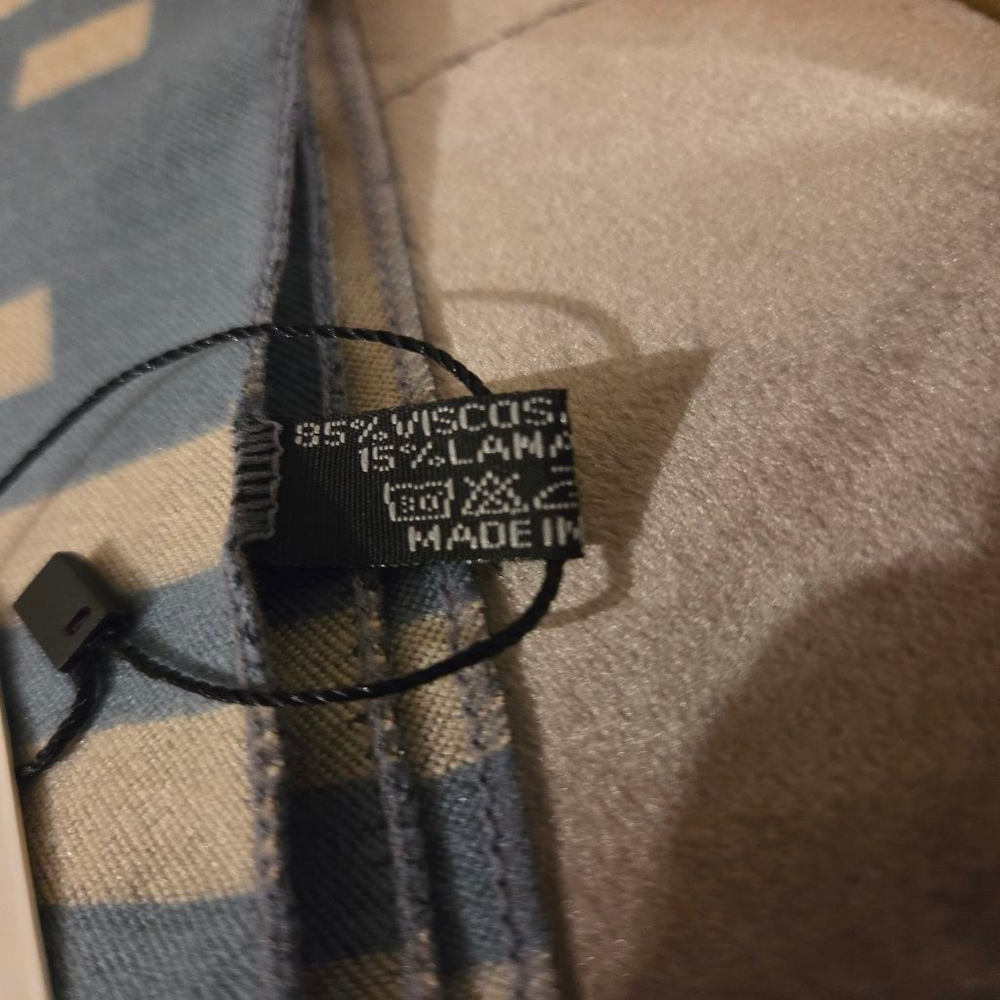 Reale teal blue beige and black frayed bottom scarf Viscose/Lambs Wool - Picture 3 of 7